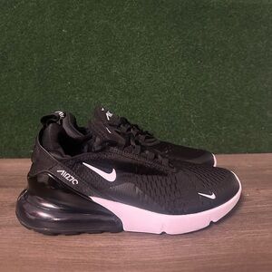 Nike Air Max 270 ‘Black White’ Size 10